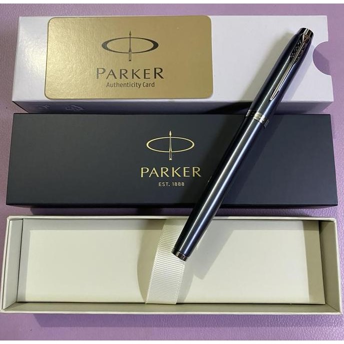 

NEW Pulpen Parker Im New Original Roller Ball light Blue Chrome Tri