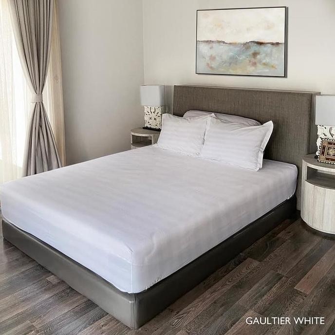 KING RABBIT SPREI - GARIS GAULTIER