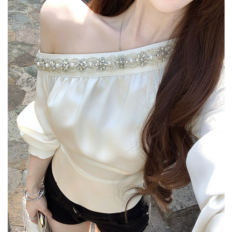 Gaya Baru Wanita Bahu Asimetris Rhinestone Satin T Baju Kaos