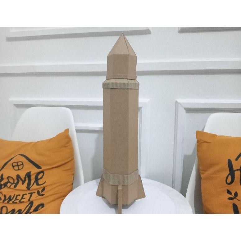 

Paling dicari Prakarya Miniatur Roket Kardus Baru Tinggi 50cm