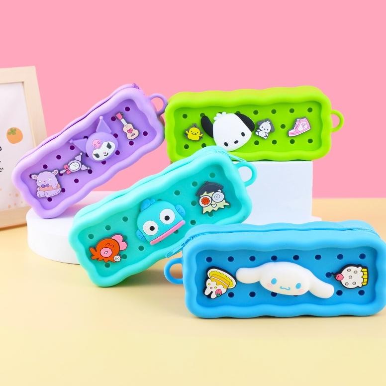 

Promo Kotak Pensil Silikon Jibbitz Kartun Pensil Case Kartun Tempat Pensil Jibbitz Karakter Lucu Case42