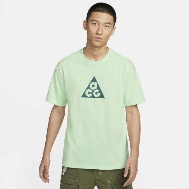 NIKE ACG Men's Dri-FIT T-Shirt  VAPOR GREEN