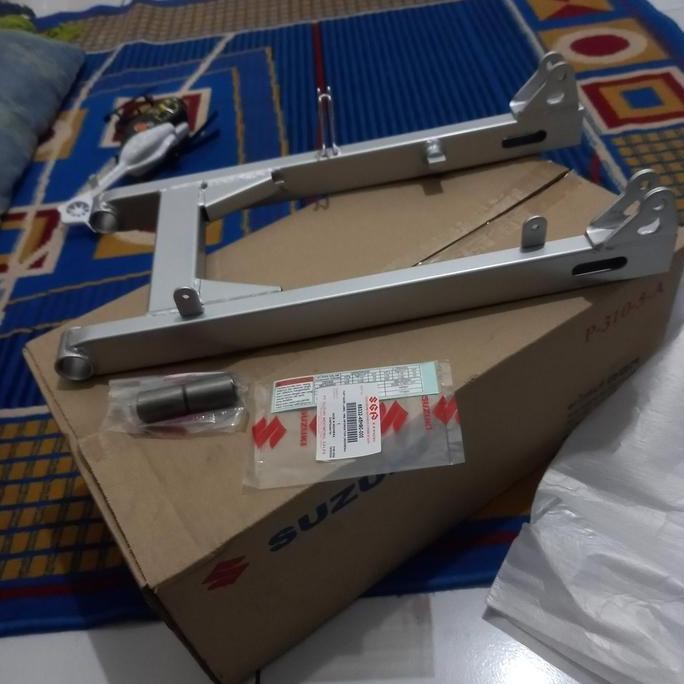 Swing arm Shogun Sp Fd 125