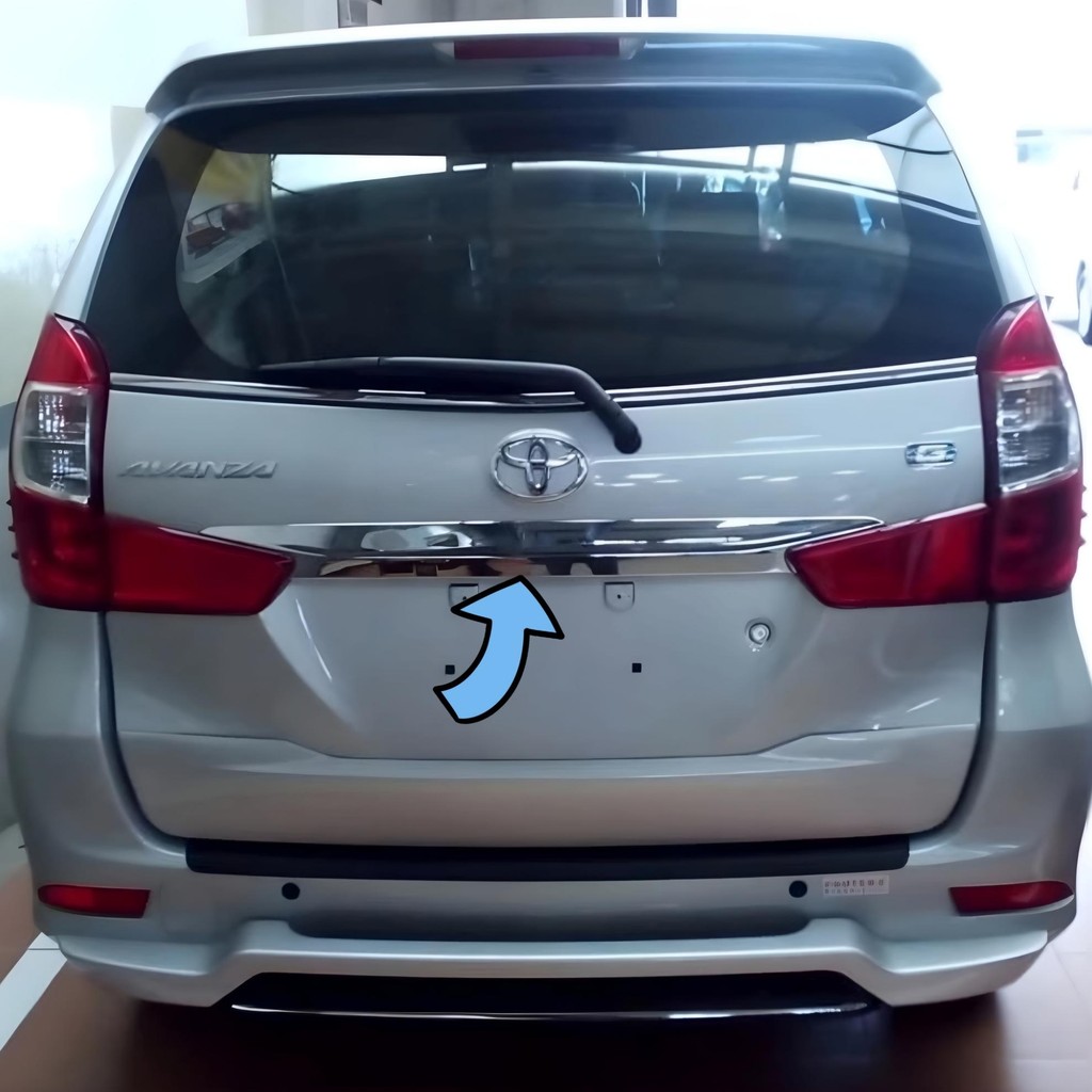 Garnish Trunklid Belakang Grand New Avanza Xenia 2015 2016 2018 2019 Chrome Original