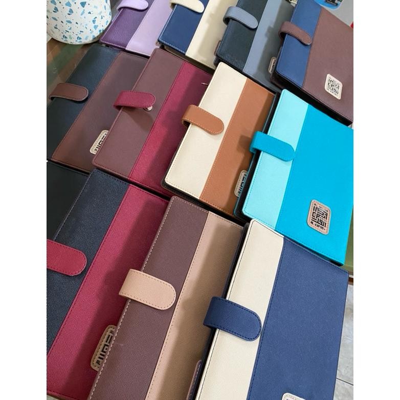 

COVER AL QURAN UNTUK UKURAN A5 (22,5x15cm) belum termasuk al quran, hanya covernya saja RB07