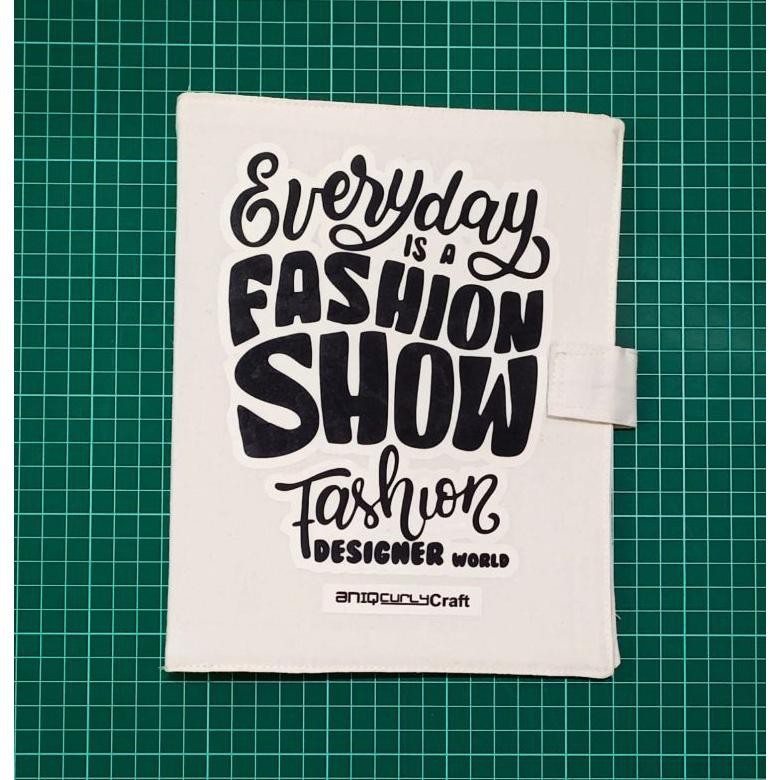 

Binder Fashion Design & isi binder ukuran A5, 20 ring RB07