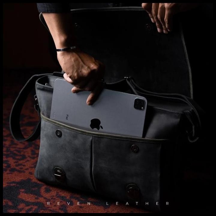 Terlaris Briefcase Leather Pria Postman Bag Tas Laptop Kulit Asli Helsinki Bag High Quality