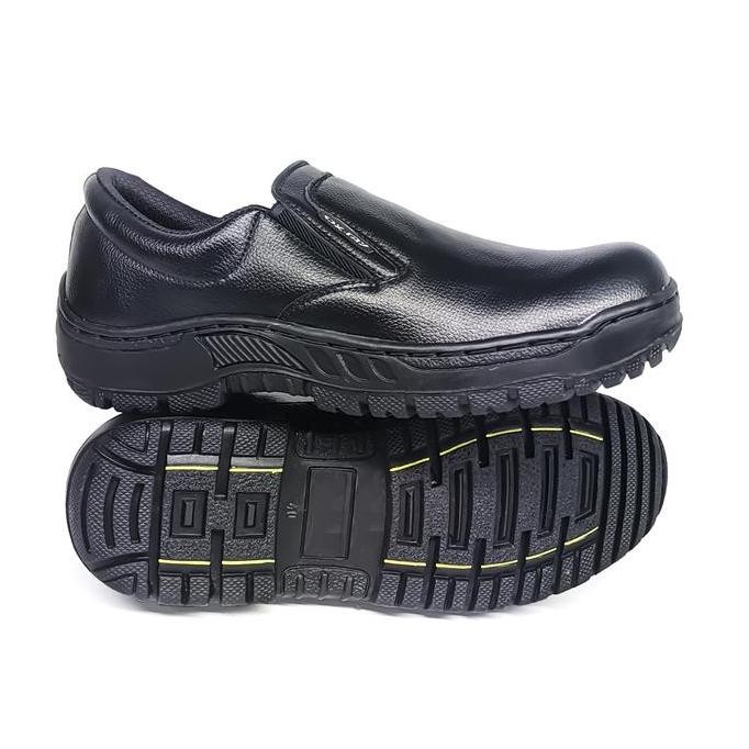 

Terlaris Sepatu Model Safety, Slip On Motif Kulit Jeruk