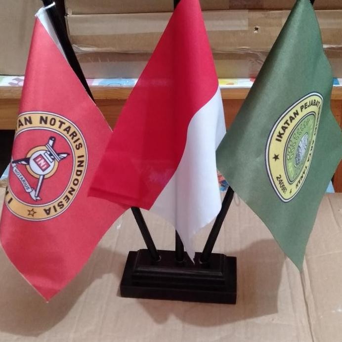 

Terlaris Bendera Meja Notaris Satu Set / Bendera Ini ,Indonesia,Ippat