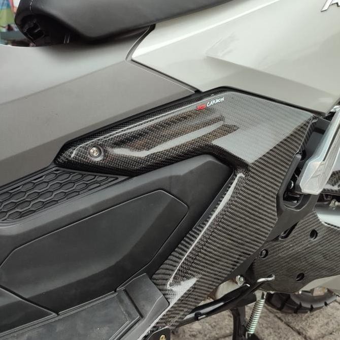 Cover Footstep carbon kevlar Honda ADV 160