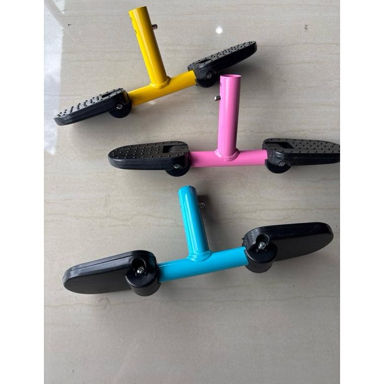 pijakan kaki tengah sepeda anak roda tiga Genio family exotic AST