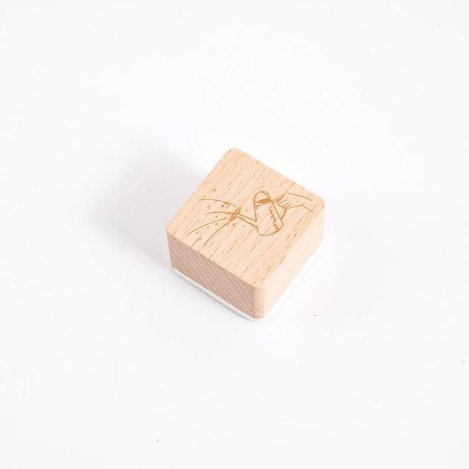 

MO.CARD WOODEN STAMP WATERING ORIGINAL DAN TERPERCAYA