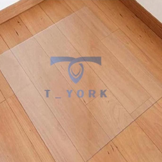 Karpet transparan alas kursi kerja untuk mencegah goresan pada lantai