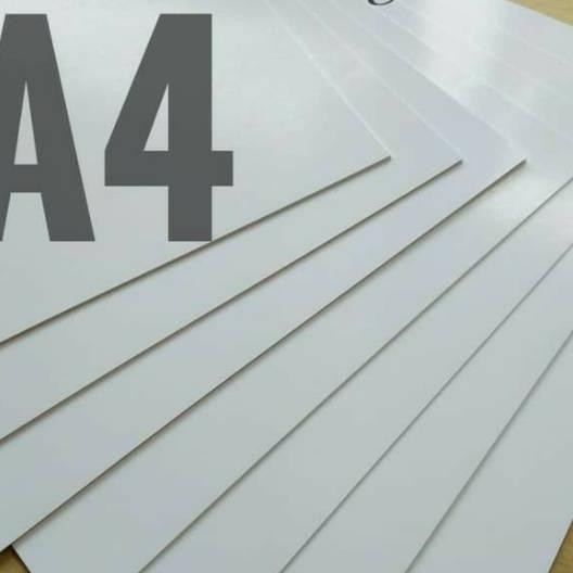 

50 Lembar Kertas Art Carton 260 Gsm Karton Glossy Uk A4 21Cm X 29.7Cm