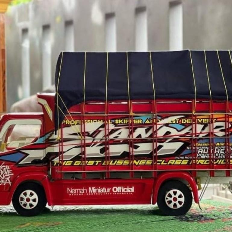Truk Oleng Mainan Miniatur Truk Ada Lampu Dan Terpal Termurah