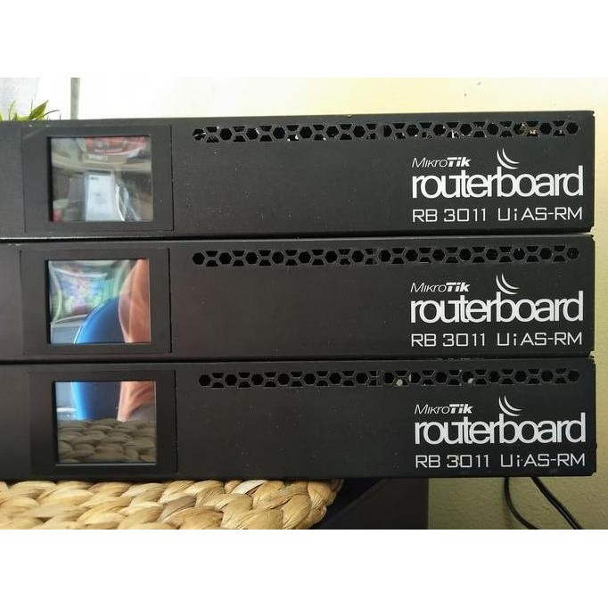 Mikrotik Rb 3011Uias-Rm New Stok