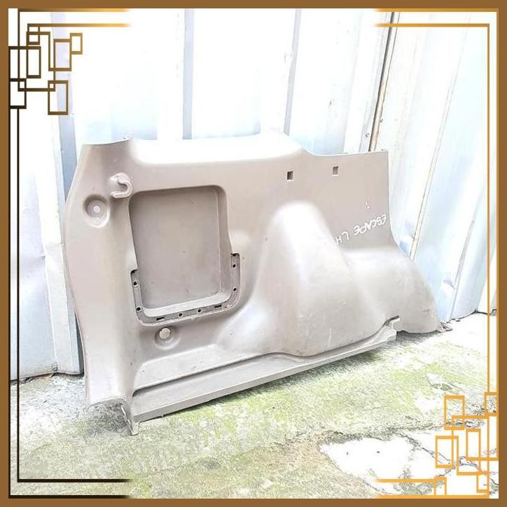 [SPC] DOORTRIM COVER BACKLEADING SISI KIRI BAGASI/ BELAKANG FORD ESCAPE 2300CC XLT