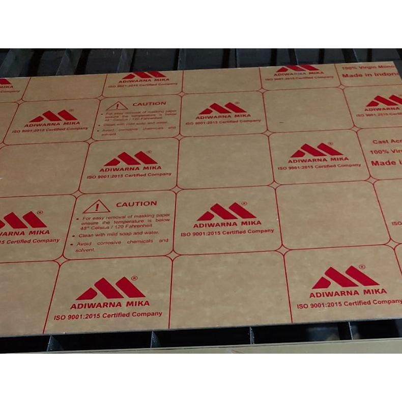 

JH8 Akrilik BENING UK 100cm x 50cm TEBAL 3mm / 4mm - ACRYLIC