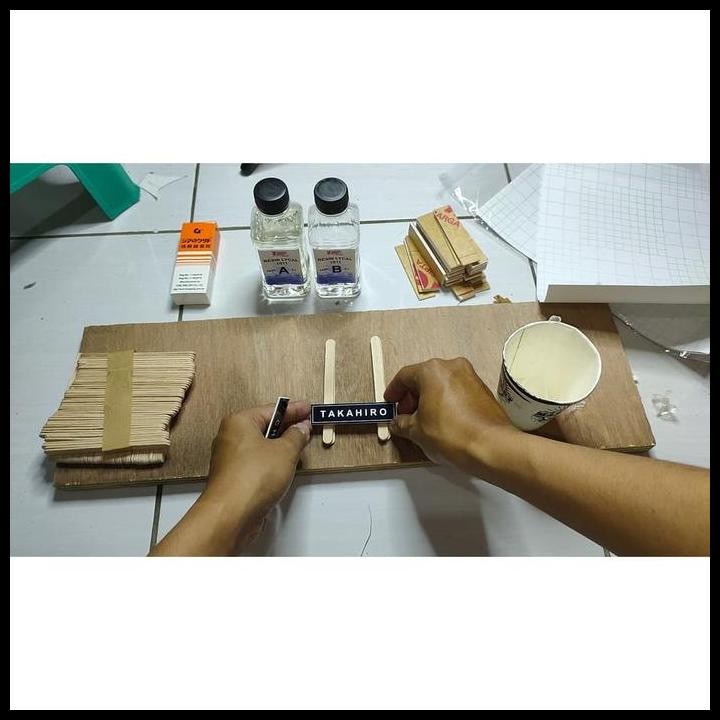 

Terlaris Paket Usaha Name Tag Resin Murah Good Quality