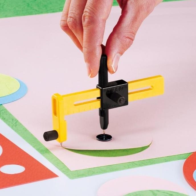 

ready !!! Circle Cutter Memotong Lingkaran 1cm ~ 15cm CMP-1 Olfa