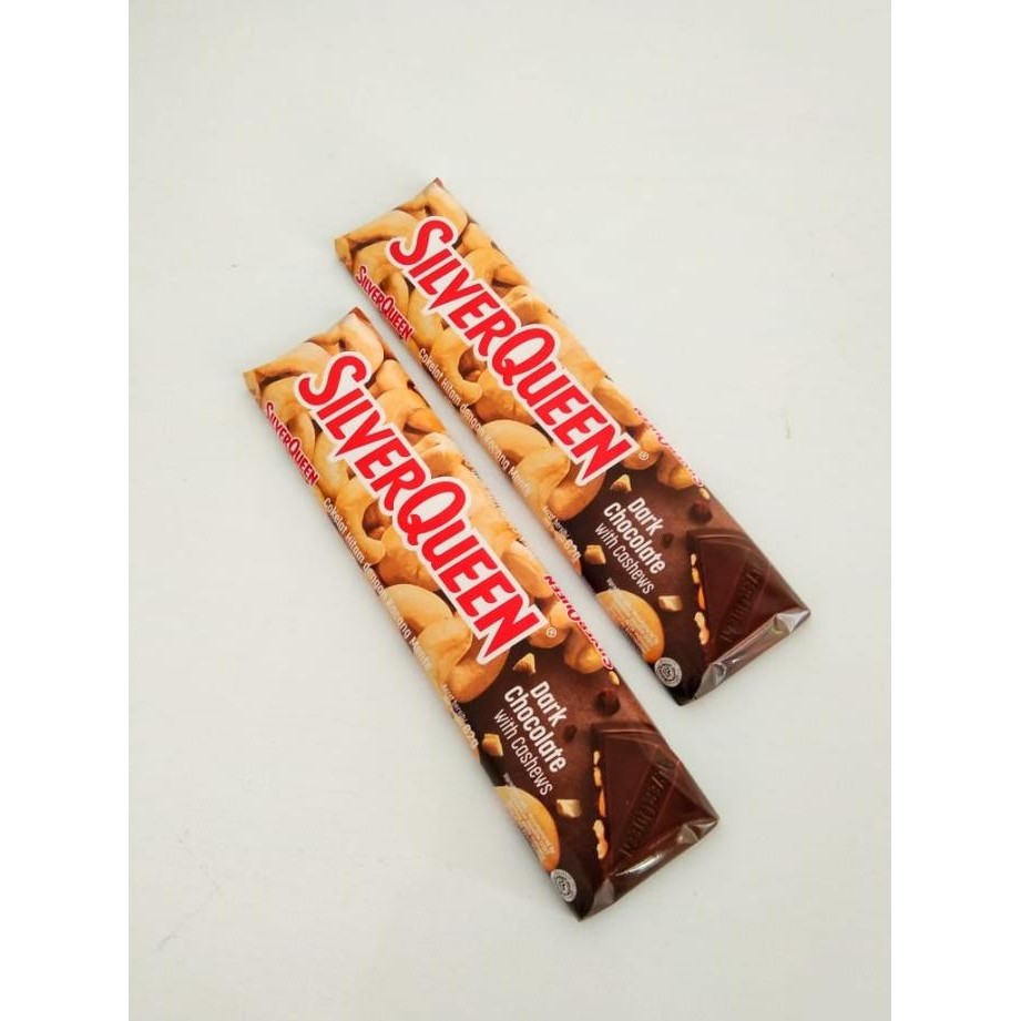 

1 kotak 10 batang silverqueen almond,dark,mede,verry berry,crispy rice termurah