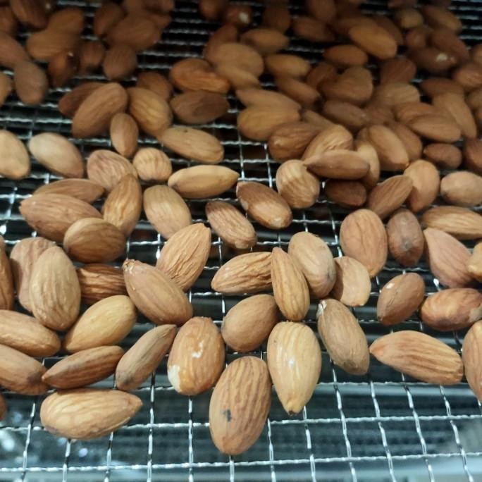 

100gr activated almond- aktivasi kacang almond - matang - siap makan termurah