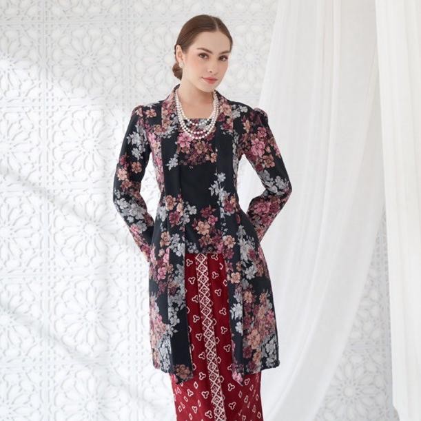 Kebaya Kutubaru Tunik Floral /Kutubaru Modern Hitam/Kebaya Jumputan