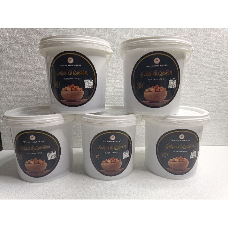 

Kurma Sukkari Toples Ember 500 Gr | Kurma Sukkari Ember