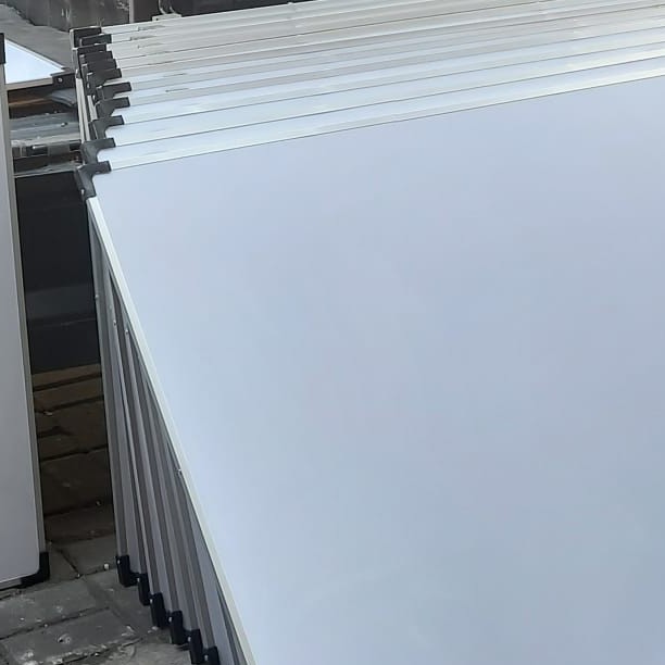 

TERLARIS! whiteboard formika/hpl 120 x 180cm nonmagnet