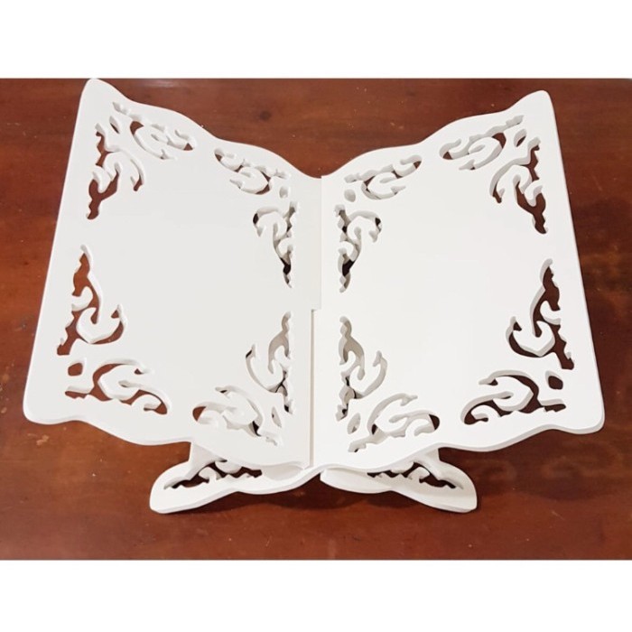 Tempat Baca Al Quran Motif Batik / Meja Al Quran / Rak Al Quran