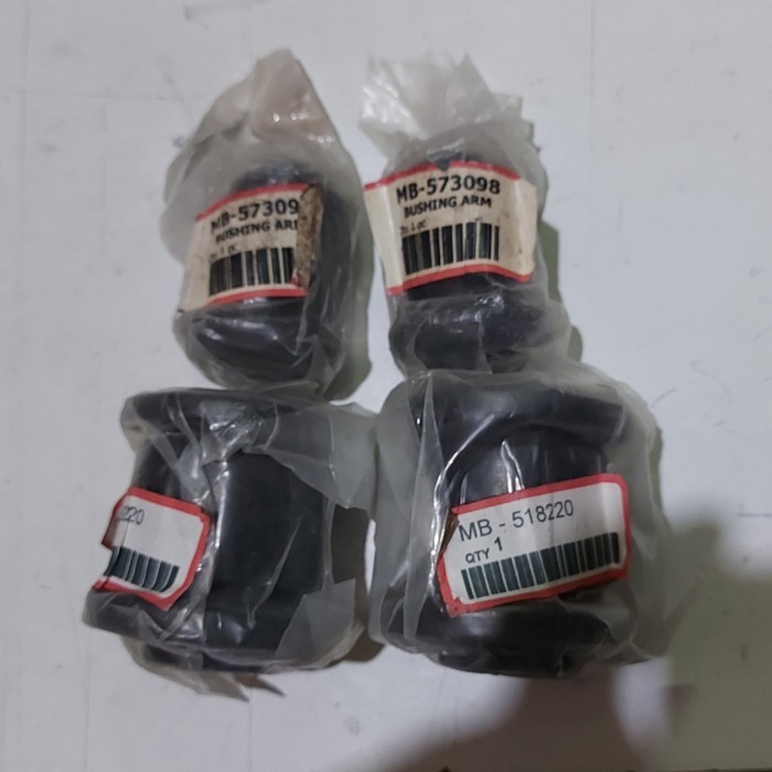 Bos Sayap Depan Eterna Bushing Arm Depan Mitsubishi Eterna Dohc Sohc