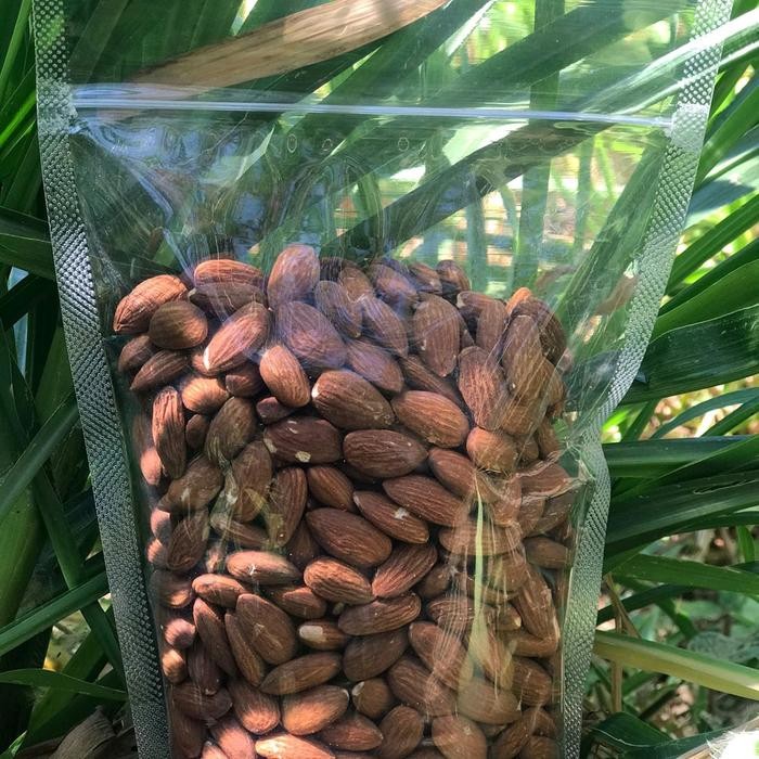 

terbaru !!! almond panggang 500 gram - camilan kacang almond panggang - food, snack ready