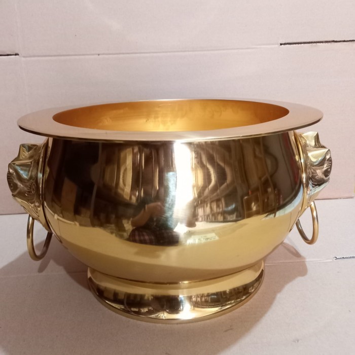 hiolo kuningan singa import 16 inch