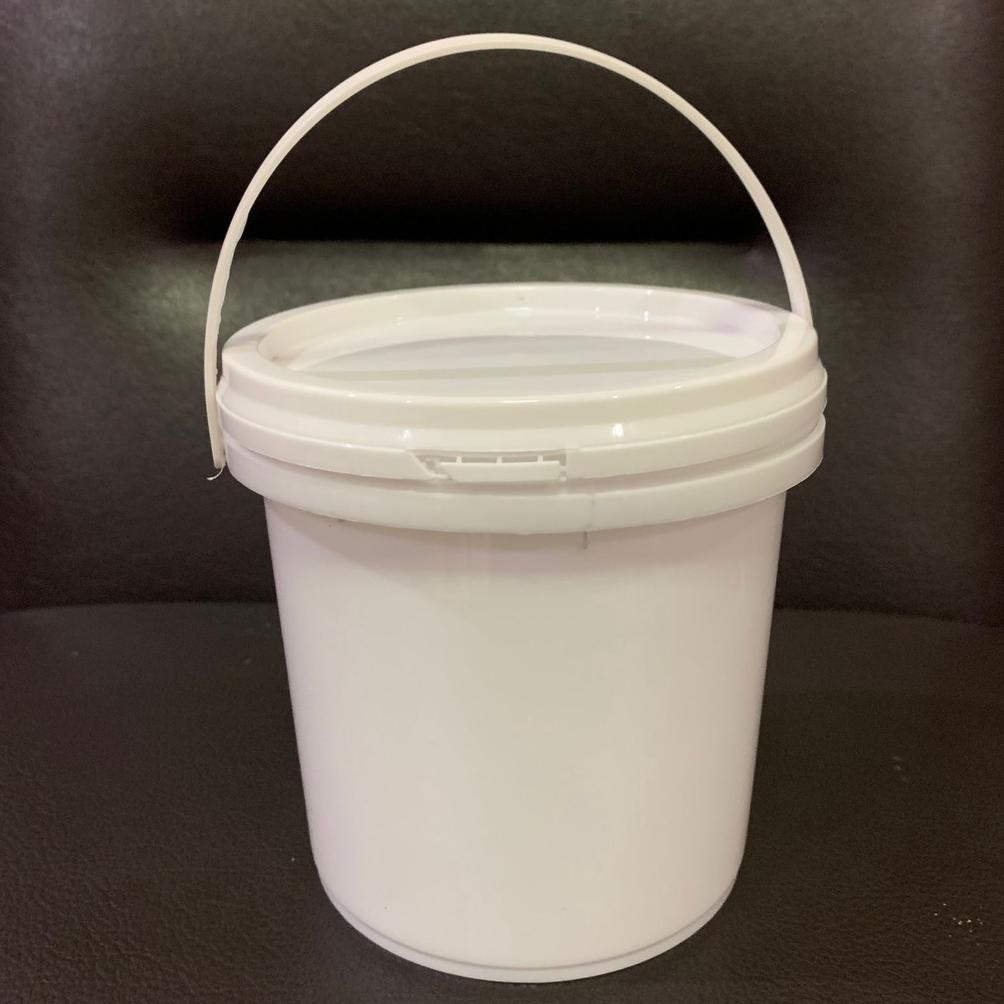 

Ember Kurma 1kg / Pail Kurma 1 kg (HARGA PER 50PCS)