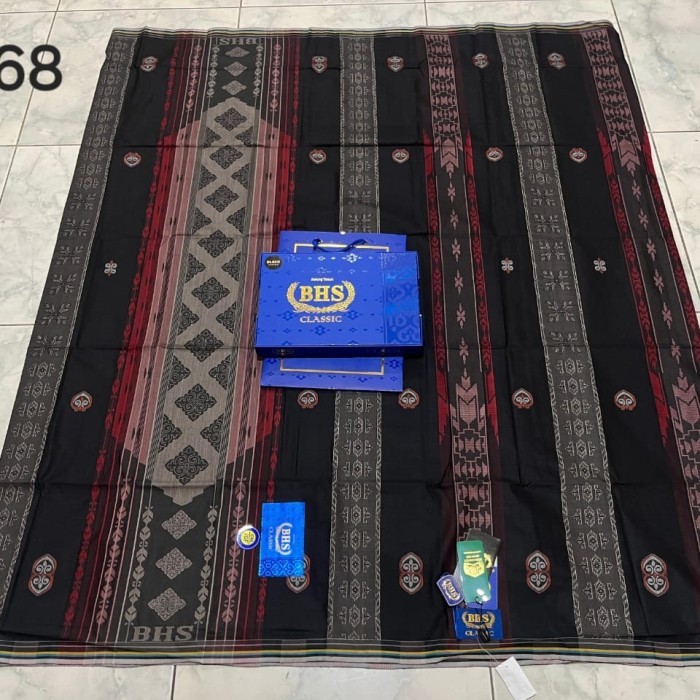 Kosanshoop Sarung Bhs Classic Jacquard Gold