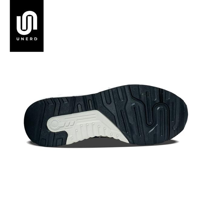Unerd Dhigh Vintage White Sepatu Sneakers Pria Wanita Casual Shoes