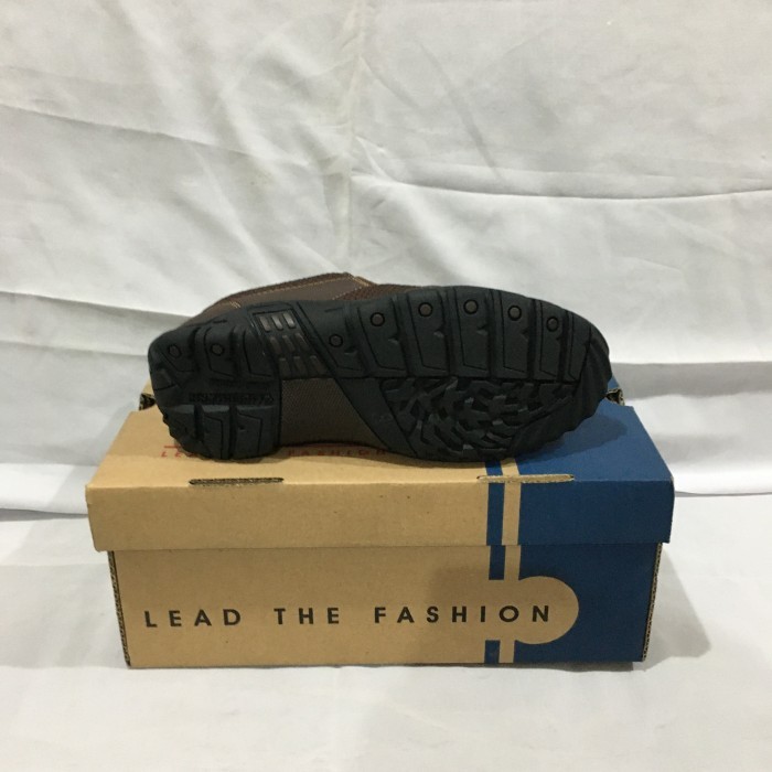 Sepatu slip on pria WEIDENMANN WALKER 02