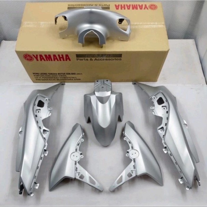 HOT SALE! COVER FULL BODY HALUS SET GEAR125 GEAR 125 SILVER PART ORIGINAL YAMAHA