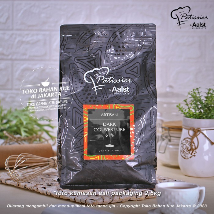 

Patissier Chocolate 61% DARK Couverture 1kg Cokelat Coin Coklat