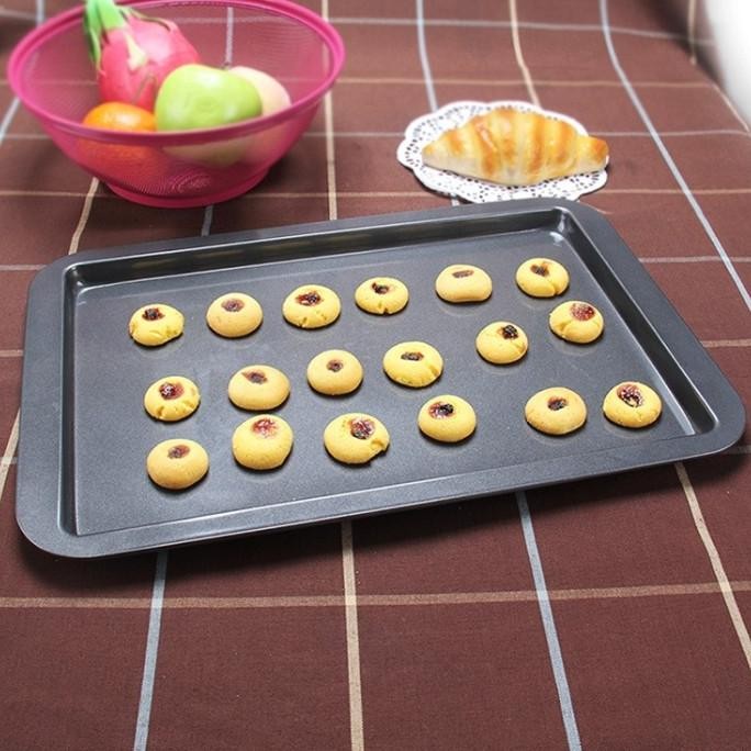 

Loyang Kue Kering / Baking Pan 43.5cm Hitam Non Stick MS