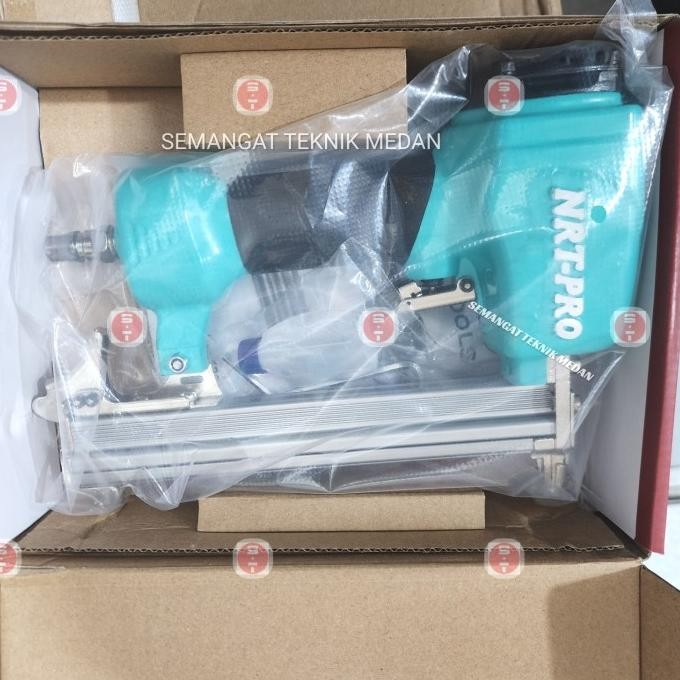 

Promo AIR NAILER GUN STAPLES ANGIN TEMBAK PAKU NRT PRO NRT-PRO 1022J 1022 COD