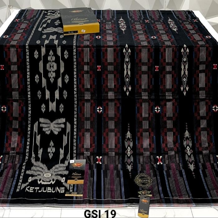 Sarung Ketjubung Platinum Motif Gsi Kualitas Gold Hitam Kombinasi Songket