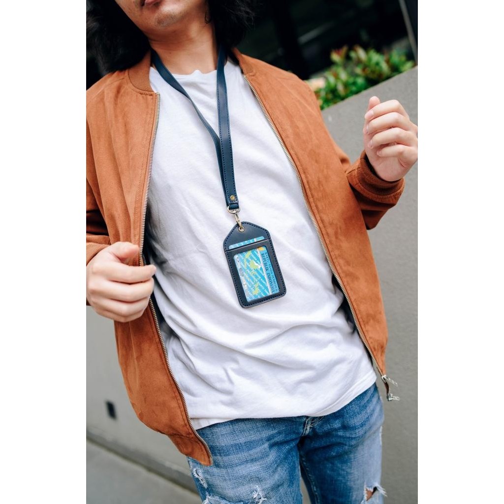 

Promo Charles Id Card Holder Leather - Kalung Kartu Nama Name Tag Dark Blue