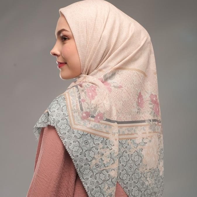 Diskon Shafira Medisa Printed Scarf | Hijab Segi Empat Motif