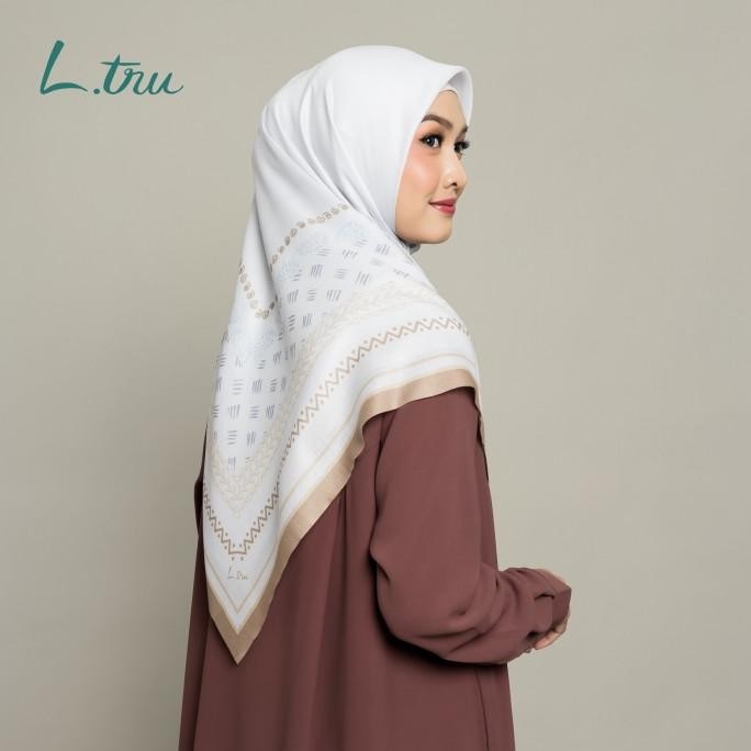 Miliki L.Tru - Hijab Square Printed 120