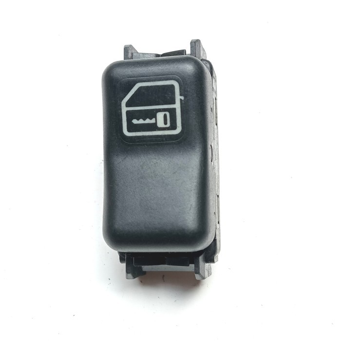 Switch Saklar Central Lock Mercedes Benz W140 W202 C140 CL420 C180 2028203910 Original Copotan