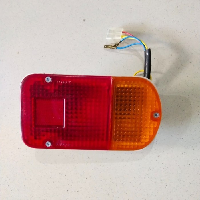 Lampu Stop T120SS Lampu Belakang Mitsubishi T120SS