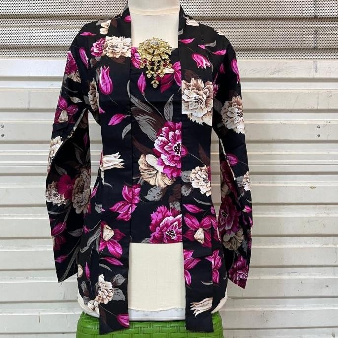 Atasan Kebaya Kutubaru Bunga/ Kebaya Kutubaru Bali/ Kebaya Kutubaru Pesta Motif Bunga Jumbo DS