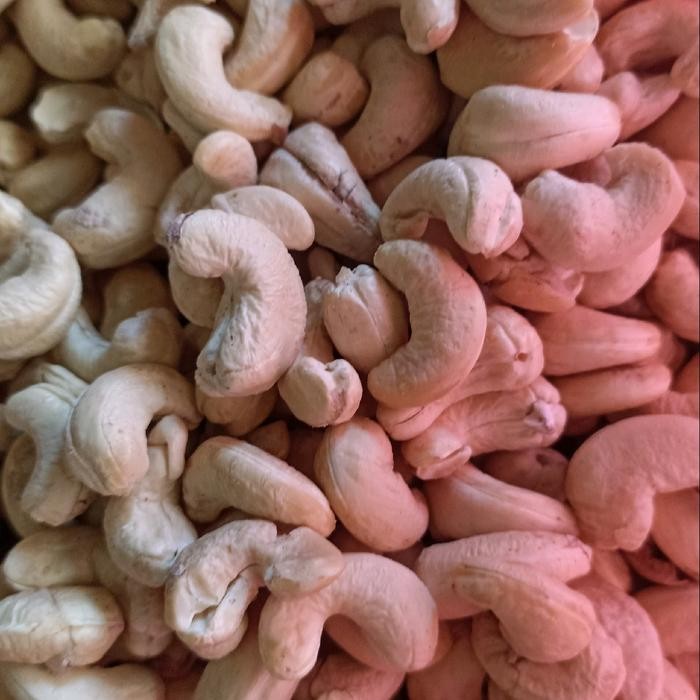 

BARANG TERLARIS mete mentah kering berat 1 kg