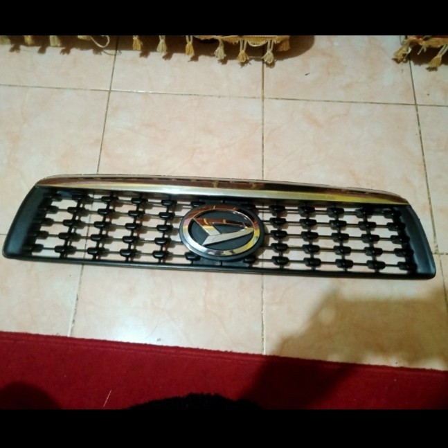 grill toyota rush Daihatsu Terios 2010-2012